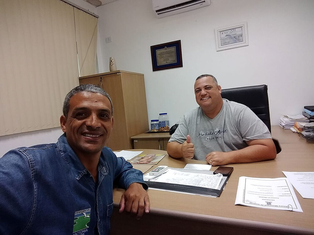 Presidente Ailton com Vereador Fernando Peitola.