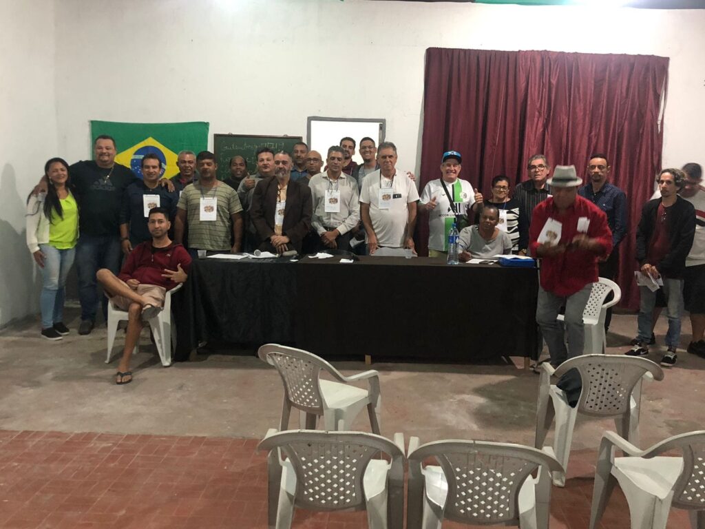 Reunião com representantes de Associações de Bairros do Guarujá.